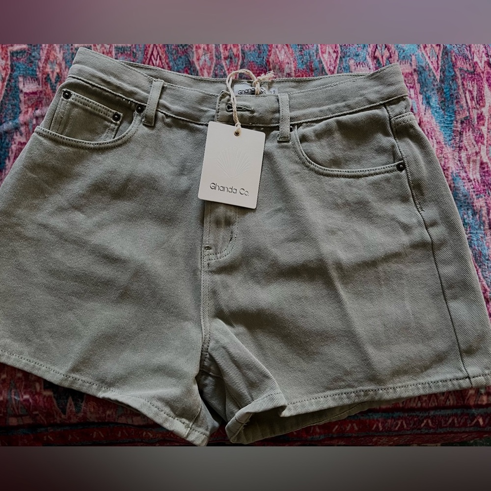 NWT Ghanda Co GREEN DENIM SHORTS, Australia Size 12